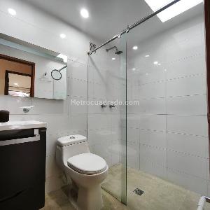 Apartamento en venta en Santa Barbara, Bogotá · foto 10 de 13