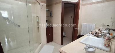 Casa en venta en Santa Barbara Occidental, Bogotá · foto 10 de 20
