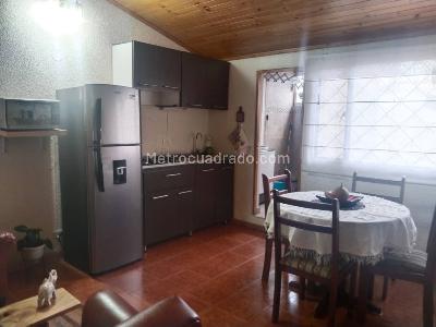 Apartamento de 2 alcobas en arriendo en Las Margaritas, Bogotá, 65 m² · foto 2 de 10
