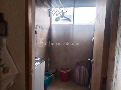 Apartamento de 2 alcobas en arriendo en Las Margaritas, Bogotá, 65 m² · foto 7 de 10