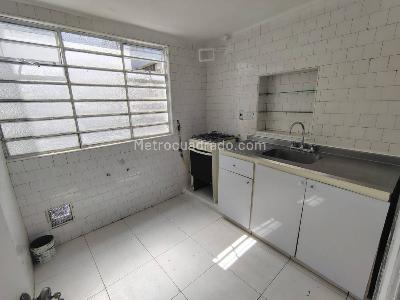 Casa de 5 alcobas en arriendo en El Vergel, Bogotá, 214 m² · foto 15 de 19