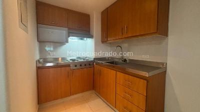 Apartamento en venta en Los Rosales, Bogotá · foto 9 de 18