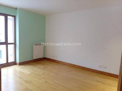 Apartamento de 3 alcobas en venta en Santa Ana, Bogotá, 231 m² · foto 5 de 15