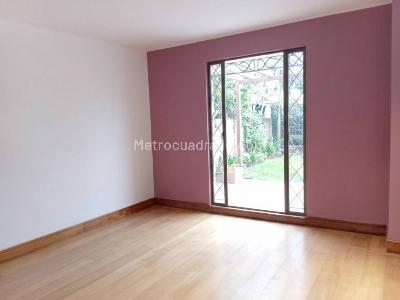 Apartamento de 3 alcobas en venta en Santa Ana, Bogotá, 231 m² · foto 6 de 15
