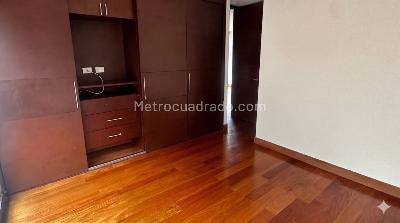 Apartamento en venta en Chico Navarra, Bogotá · foto 6 de 9