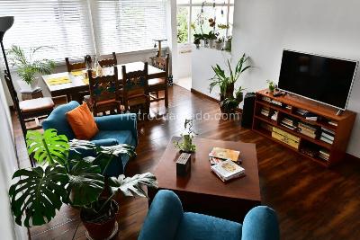 Casa de 5 alcobas en venta en Polo Club, Bogotá, 250 m² · foto 2 de 20