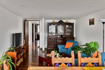 Casa de 5 alcobas en venta en Polo Club, Bogotá, 250 m² · foto 4 de 20