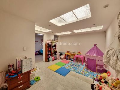 Casa de 5 alcobas en venta en Polo Club, Bogotá, 250 m² · foto 17 de 20