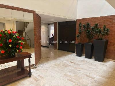 Apartamento en venta en La Carolina, Bogotá · foto 6 de 16