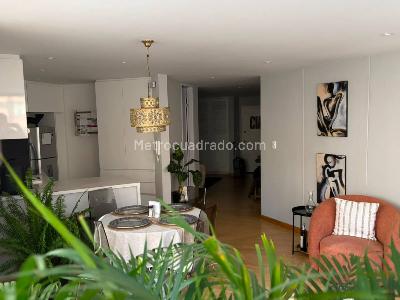 Apartamento en venta en La Carolina, Bogotá · foto 8 de 16