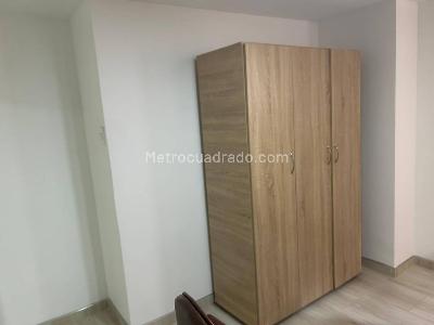Apartamento de 1 alcoba en arriendo en Chapinero Central, Bogotá, 30 m² · foto 2 de 5