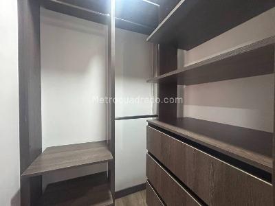 Apartamento en venta en La Soledad, Bogotá · foto 6 de 13