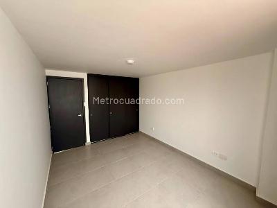Apartamento de 3 alcobas en venta en El Recuerdo, Bogotá, 116 m² · foto 4 de 14