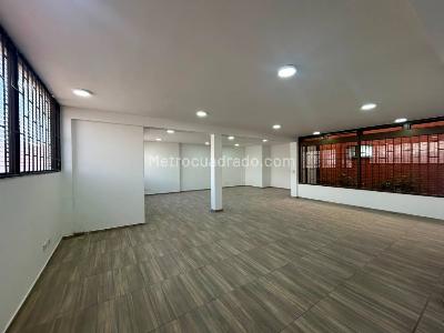 Casa de 5 alcobas en venta en Centro Nariño, Bogotá, 675 m² · foto 9 de 20