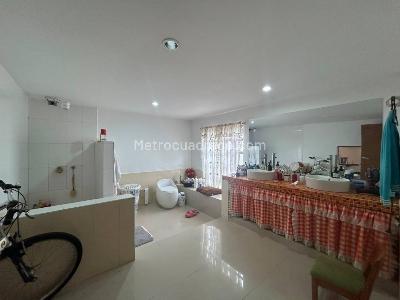 Casa de 3 alcobas en venta en Vereda El Vocan, La Calera, 240 m² · foto 15 de 20