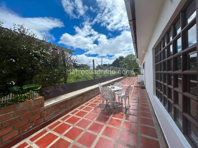 Casa de 3 alcobas en venta en Vereda El Vocan, La Calera, 240 m² · foto 17 de 20