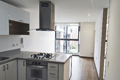 Apartamento de 1 alcoba en venta en Los Cedros, Bogotá, 39 m² · foto 3 de 20