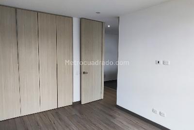 Apartamento de 1 alcoba en venta en Los Cedros, Bogotá, 39 m² · foto 9 de 20