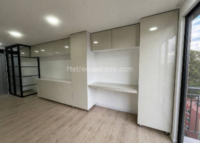 Apartamento en arriendo en Polo Club, Bogotá · foto 4 de 10