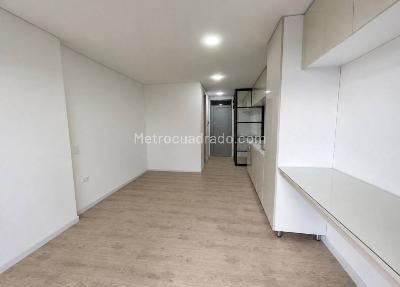 Apartamento en arriendo en Polo Club, Bogotá · foto 5 de 10