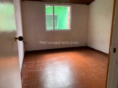 Casa de 5 alcobas en venta en Carimagua I Sector, Bogotá, 280 m² · foto 7 de 16