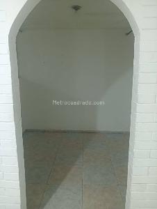 Casa de 5 alcobas en venta en Prado Veraniego Norte, Bogotá, 278 m² · foto 2 de 6