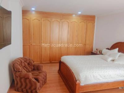 Apartamento de 3 alcobas en arriendo en Calleja Alta, Bogotá, 168 m² · foto 19 de 20
