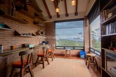 Casa de 5 alcobas en arriendo en Altos De Yerbabuena, Chía, 734 m² · foto 19 de 20