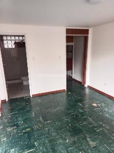 Apartamento en arriendo en Candelaria, Bogotá · foto 5 de 9