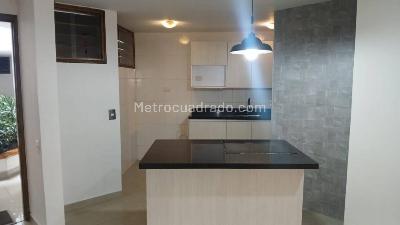 Apartamento en venta en Santa Barbara, Bogotá · foto 2 de 8