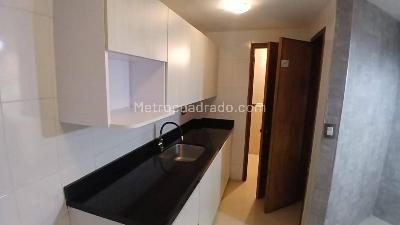 Apartamento en venta en Santa Barbara, Bogotá · foto 4 de 8