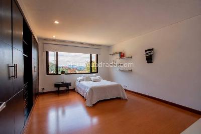 Apartamento de 5 alcobas en venta en Bosque De Pinos, Bogotá, 270 m² · foto 16 de 20