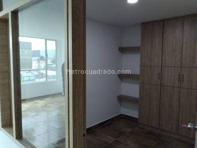 Apartamento en arriendo en Santa Maria Del Lago, Bogotá · foto 11 de 16