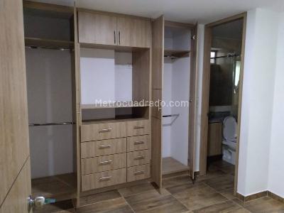 Apartamento en arriendo en Santa Maria Del Lago, Bogotá · foto 12 de 16