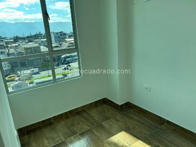 Apartamento en arriendo en Santa Maria Del Lago, Bogotá · foto 13 de 16