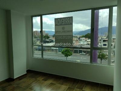 Apartamento en arriendo en Santa Maria Del Lago, Bogotá · foto 3 de 16