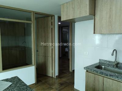 Apartamento en arriendo en Santa Maria Del Lago, Bogotá · foto 7 de 16