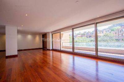 Apartamento en venta en Quinta Camacho, Bogotá · foto 3 de 20