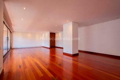 Apartamento en venta en Quinta Camacho, Bogotá · foto 4 de 20