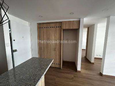 Apartamento en arriendo en La Candelaria, Bogotá · foto 3 de 13