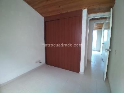 Apartamento de 3 alcobas en arriendo en Mirandela, Bogotá, 58 m² · foto 11 de 16