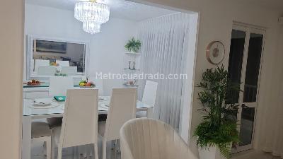 Apartamento de 3 alcobas en venta en El Limonar, Cali, 89 m² · foto 3 de 18