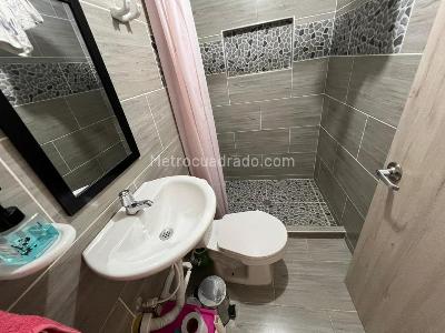 Casa de 5 alcobas en venta en Cañaveralejo, Cali, 112 m² · foto 16 de 20
