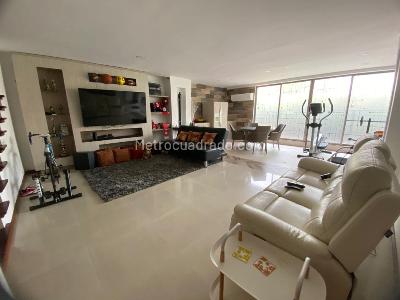 Casa de 4 alcobas en venta en Ciudad Jardin, Cali, 455 m² · foto 16 de 20