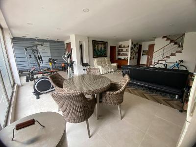 Casa de 4 alcobas en venta en Ciudad Jardin, Cali, 455 m² · foto 17 de 20