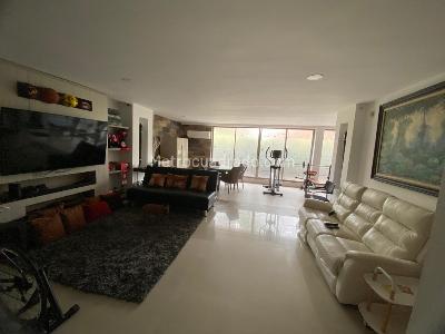 Casa de 4 alcobas en venta en Ciudad Jardin, Cali, 455 m² · foto 18 de 20