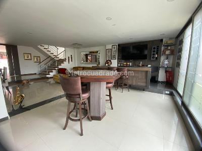 Casa de 4 alcobas en venta en Ciudad Jardin, Cali, 455 m² · foto 8 de 20