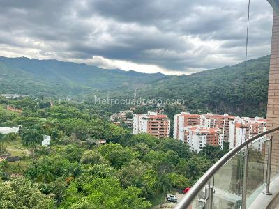 Apartamento de 3 alcobas en venta en Aguacatal, Cali, 212 m² · foto 7 de 11