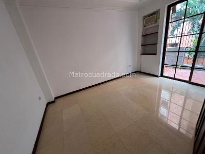 Casa de 5 alcobas en venta en Ciudad Jardin, Cali, 280 m² · foto 17 de 20