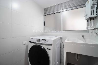 Apartamento de 2 alcobas en venta en Bellavista, Cali, 92 m² · foto 10 de 18